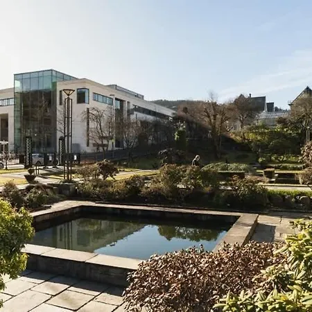 Dinbnb Apartments I Dockside Apartment With Modern Kitchen And Workspace Bergen Exterior foto