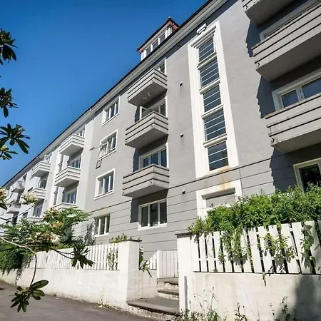 Dinbnb Apartments I Dockside Apartment With Modern Kitchen And Workspace Bergen Exterior foto
